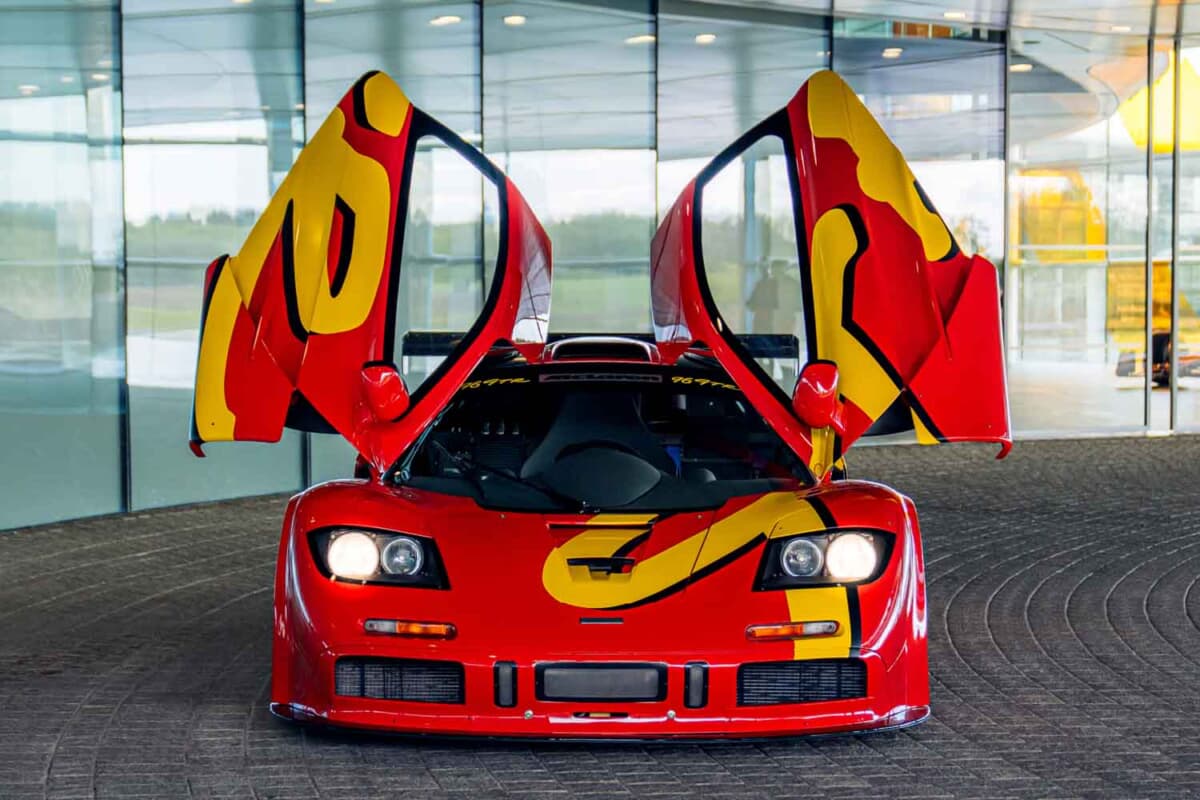 マクラーレンF1GTピンク ピンク・フロイドの「ニック・メイスン」が25年所有。世界に1台だけの
