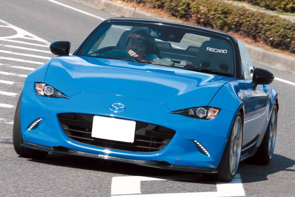ただでさえ軽いNDロードスターを更に軽く。広島のレッグモーター