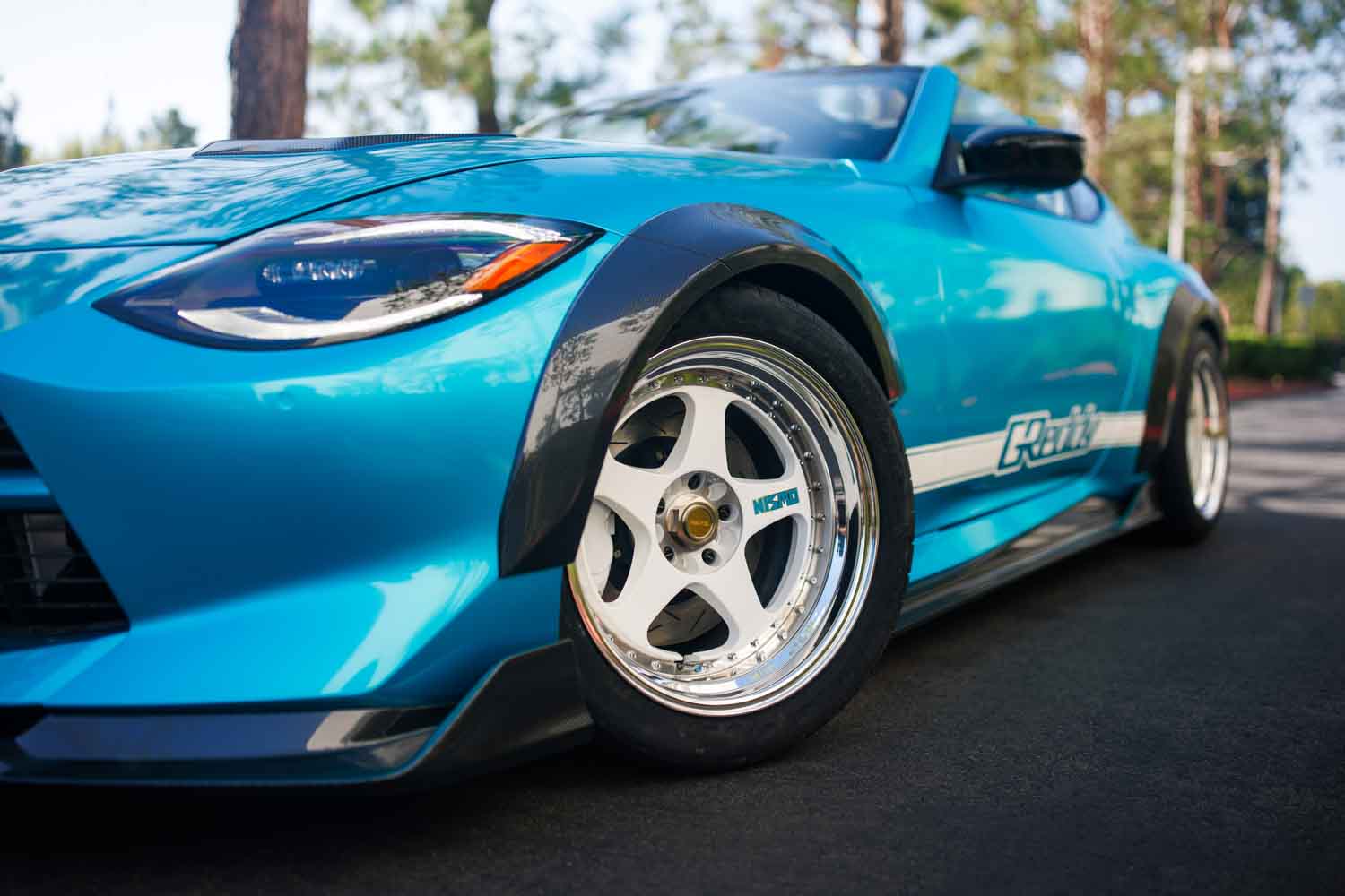 絶版LMGT2とZ32のTバールーフを再現。日産「フェアレディZ」Z Kaze