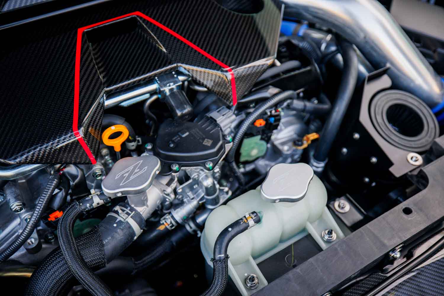 絶版LMGT2とZ32のTバールーフを再現。日産「フェアレディZ」Z Kaze