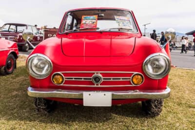 形見だからと断られても熱意で譲受」！ 子供の頃のマイカーだった1967