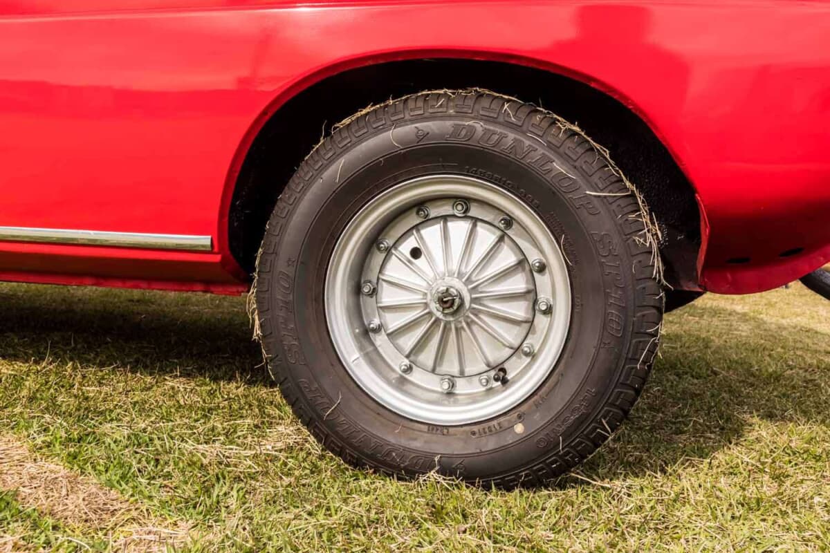 形見だからと断られても熱意で譲受」！ 子供の頃のマイカーだった1967
