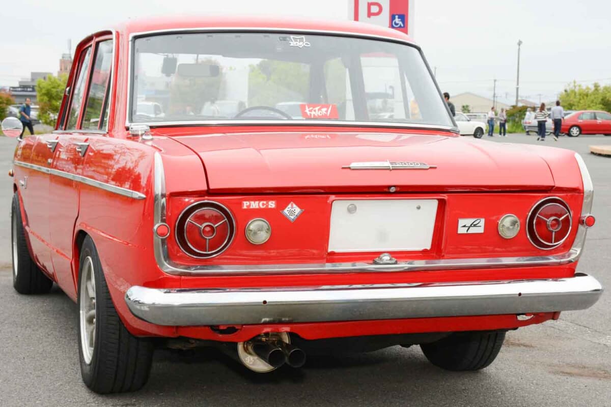 III型より回りが軽やか」。純プリンス時代最後の1966年式スカイライン