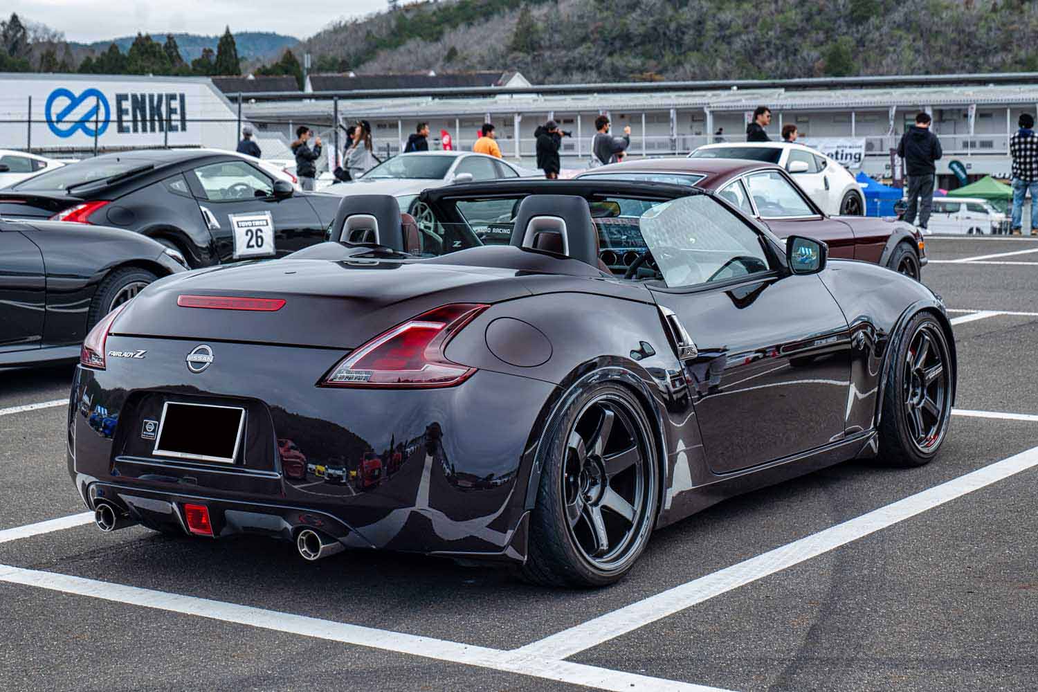 ペガサス様　オーダー他 新型Zのオープンかと思った！HZ34に「RZ34顔」を移植した本気カスタム