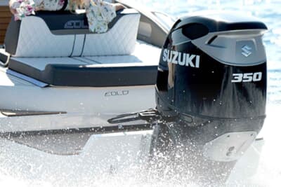 スズキの船外機DF350A