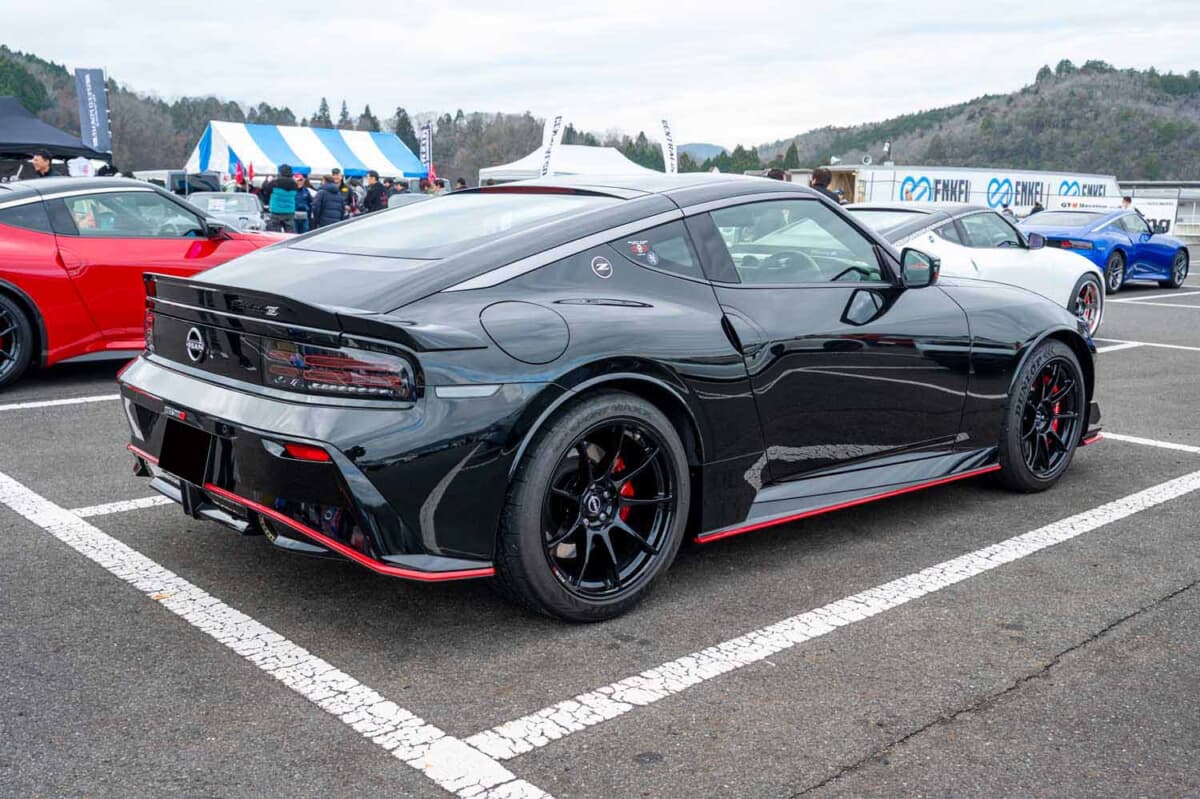 R33全損から抽選で射止めた現行Zニスモ。R35用380mmローター流用で