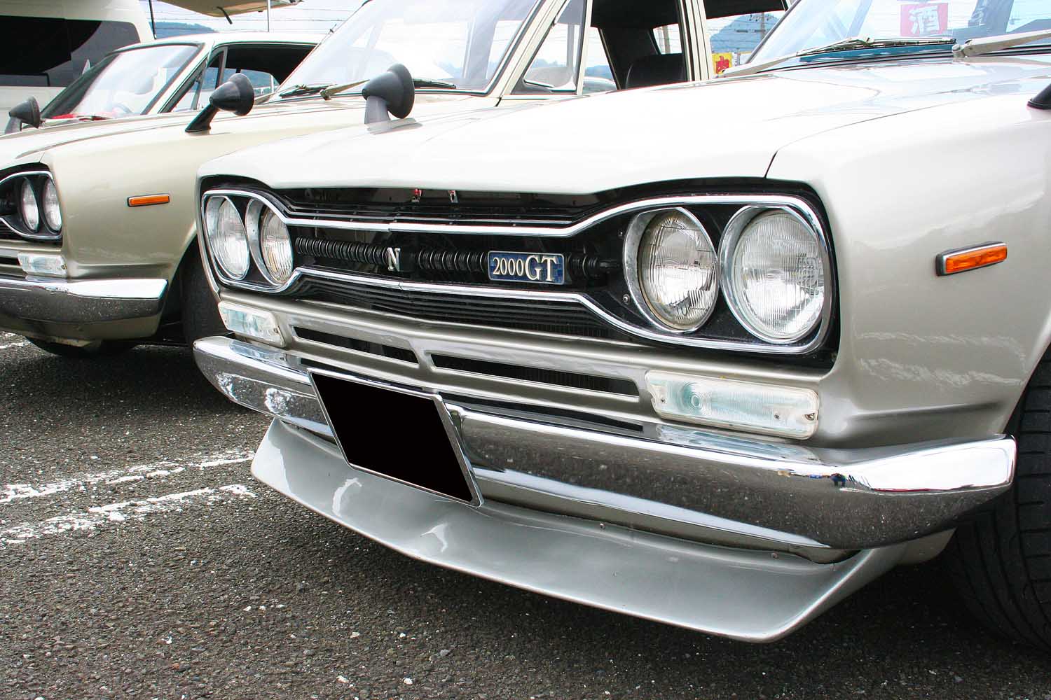 ソレックス40φが奏でる直6サウンド。パワステとS130Zブレーキで走りを