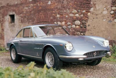 フェラーリ 330GTC