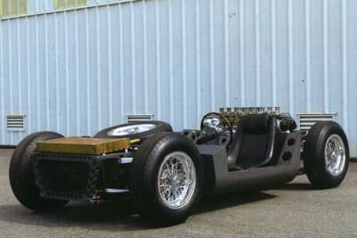 1965年11月3日に開幕した第47回トリノ・ショーで公開されたTP400