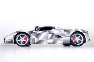 242万5000ドル(邦貨換算約3億7580万円)で落札されたフェラーリ「ラ フェラーリ プロトタイプ P2」(C)Courtesy of RM Sotheby's