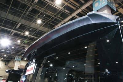 リアウイング、リアゲートウイングというエアロパーツも準備が整っている