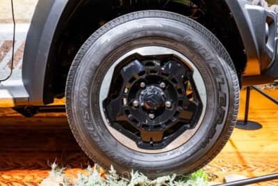 スズキ ジムニー ノマド モンスターハンターワイルズエディション