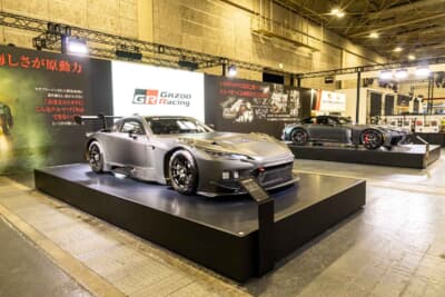 GR GT3(手前)とGR GT(奥)