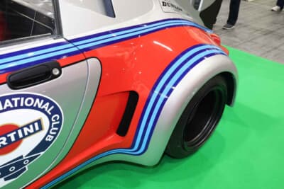 ダイハツ コペンをベースにポルシェ 911カレラRSRターボを製作