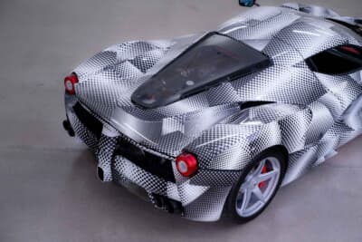 242万5000ドル(邦貨換算約3億7580万円)で落札されたフェラーリ「ラ フェラーリ プロトタイプ P2」(C)Courtesy of RM Sotheby's