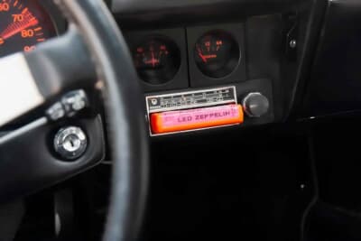 45万ユーロ〜50万ユーロ（邦貨換算約8250万円〜邦貨換算約9160万円）で現在も販売中のフェラーリ「365 GT4 BB」（C）Courtesy of Broad Arrow