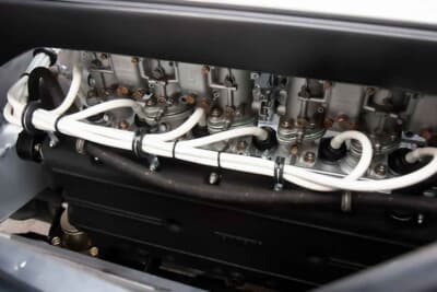 45万ユーロ〜50万ユーロ（邦貨換算約8250万円〜邦貨換算約9160万円）で現在も販売中のフェラーリ「365 GT4 BB」（C）Courtesy of Broad Arrow