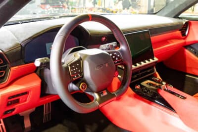 GR GT(内装は特別な許可を得て撮影しています)