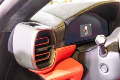 GR GT(内装は特別な許可を得て撮影しています)