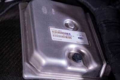 242万5000ドル(邦貨換算約3億7580万円)で落札されたフェラーリ「ラ フェラーリ プロトタイプ P2」(C)Courtesy of RM Sotheby's