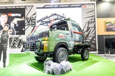 ダイハツ ハイゼット トラック ジャンボ スタークライマー：どこへでも行ける軽トラとして、車高を100mm上げている