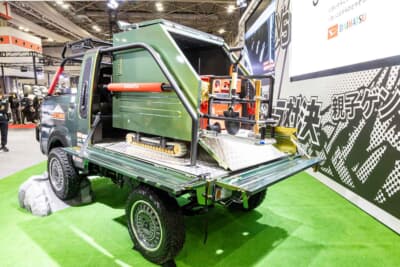 ダイハツ ハイゼット トラック ジャンボ スタークライマー：この独創的な荷箱のインスピレーションの源は、なんと国際救助隊「サンダーバード2号」のコンテナポッド。レスキュー用だけでなく、キャンプ用や仕事用など、用途に応じたユニットを「積み替える」ことで、1台のハイゼットをマルチに進化させる構想だ