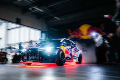 サーキットでは味わえないマシンとの距離感に興奮を覚えた