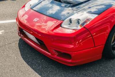 ホンダ NSX：フロントバンパーもタイプR風になっている