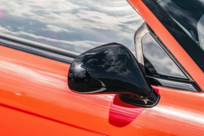 ホンダ NSX：後期型のNSX タイプRと同じ黒色のサイドミラー