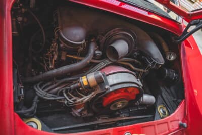 5万600ドル（邦貨換算約810万円）で落札された「ポルシェ 911 カレラ2.7 フラットノーズ仕様」（C）Courtesy of RM Sotheby's