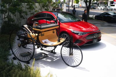 メルセデス・ベンツが歩んできた140年の歴史を横並びで体感できる貴重な展示