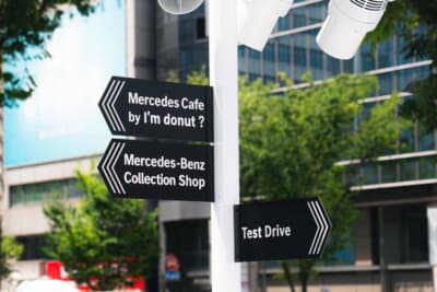 人気のドーナツを食べて最新のメルセデス・ベンツを試乗できる「Mercedes-Benz Studio Tokyo」は、デートスポットとしても魅力的だ