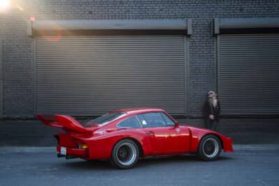 5万600ドル（邦貨換算約810万円）で落札された「ポルシェ 911 カレラ2.7 フラットノーズ仕様」（C）Courtesy of RM Sotheby's