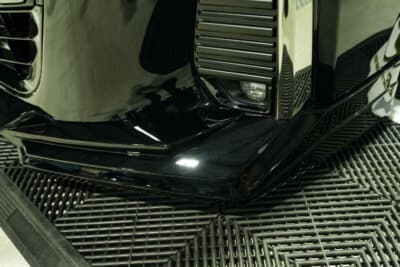 トヨタ 40系ヴェルファイア：ABS製で薄く成型。DIYで手軽に装着できるのが魅力だ