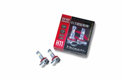 ヴァレンティ:ジュエルLEDヘッド&フォグバルブECE。色温度(ルーメン値)は5500K(2700lm)、2年保証付きだ