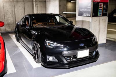 スバル BRZ:最上級グレードSをベースとした特別仕様車プレミアムスポーツパッケージにふさわしい大人のカスタムを施している