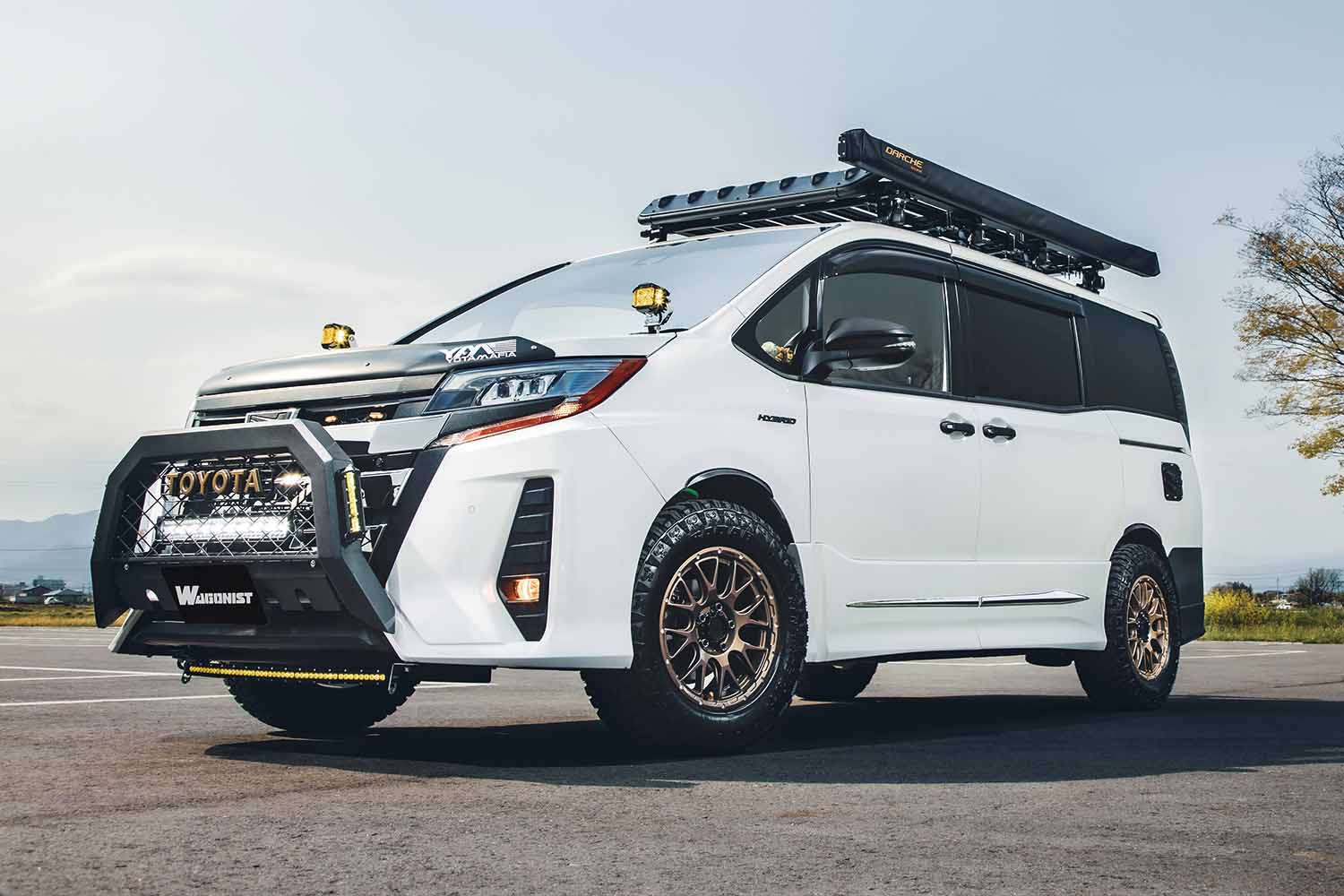 妻が運転しやすいのが一番！ハイエース用のバンパーガードを移植して