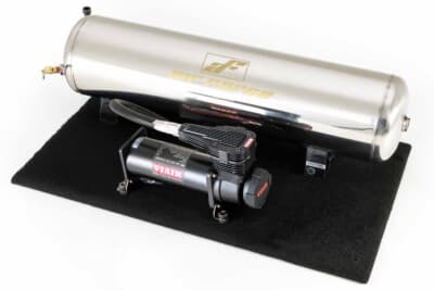 BASIC KIT（ステンレスタンク仕様）：標準5ガロンのステンレスタンクとVIAIR製コンプレッサーで構成するシステム部