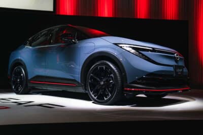 日産 リーフNISMO：ワイドで低重心な印象を与える専用エクステリア、ルーフから流れるクーペライクなシルエットが際立つ