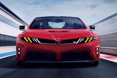 BMW Mコンセプト ノイエ・クラッセ：シャークノーズを現代的に再解釈したフロントマスク。黄色い高輝度LEDのMイエローライトが次世代Mの顔を予告する