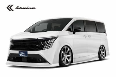 日産 エルグランド：純正の持ち味を活かしたスタイリングが特徴