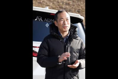 レクサス LM500h：開発を手がけたアドミレイション事業部の礒田賢二さん。純正美を生かす一貫した姿勢を語ってくれた