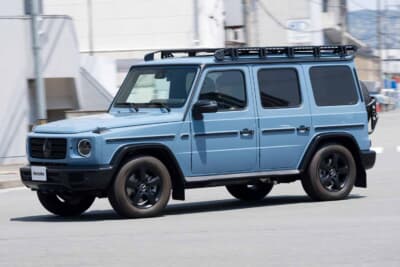 メルセデス・ベンツ Gクラス：KWサスペンションにより前後25mmローダウンされたボディが安定した走りを見せる