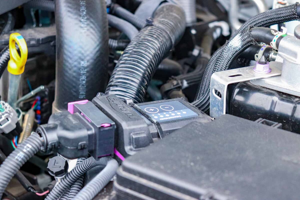 トヨタ ランドクルーザー250：ガナドール製マフラーとTDI Tuningのサブコンを掛け合わせることで発進時のもたつきを改善し約30〜40馬力の向上を実現