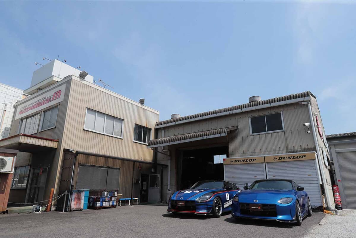 あえて最安ベース車を買って100万円を浮かす。オートガレージMのRZ34が