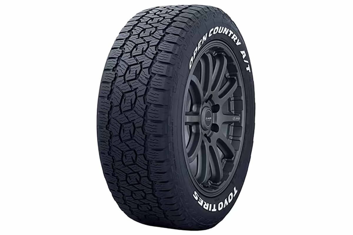 16インチ 8j ホイール　タイヤ　トーヨーオープンカントリー コンパクトSUVの足元を力強く演出。トーヨー「オープンカントリー」に