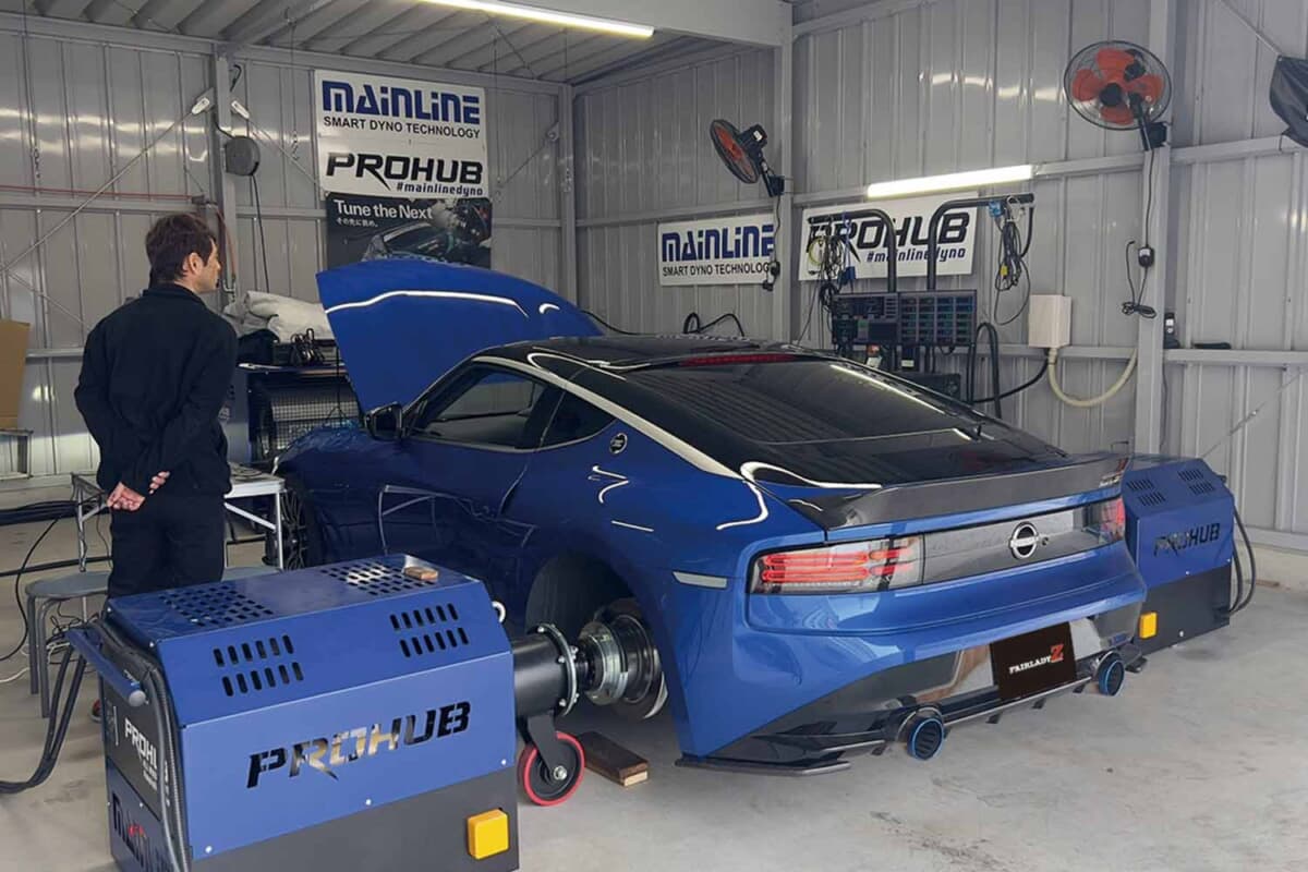 あえて最安ベース車を買って100万円を浮かす。オートガレージMのRZ34が