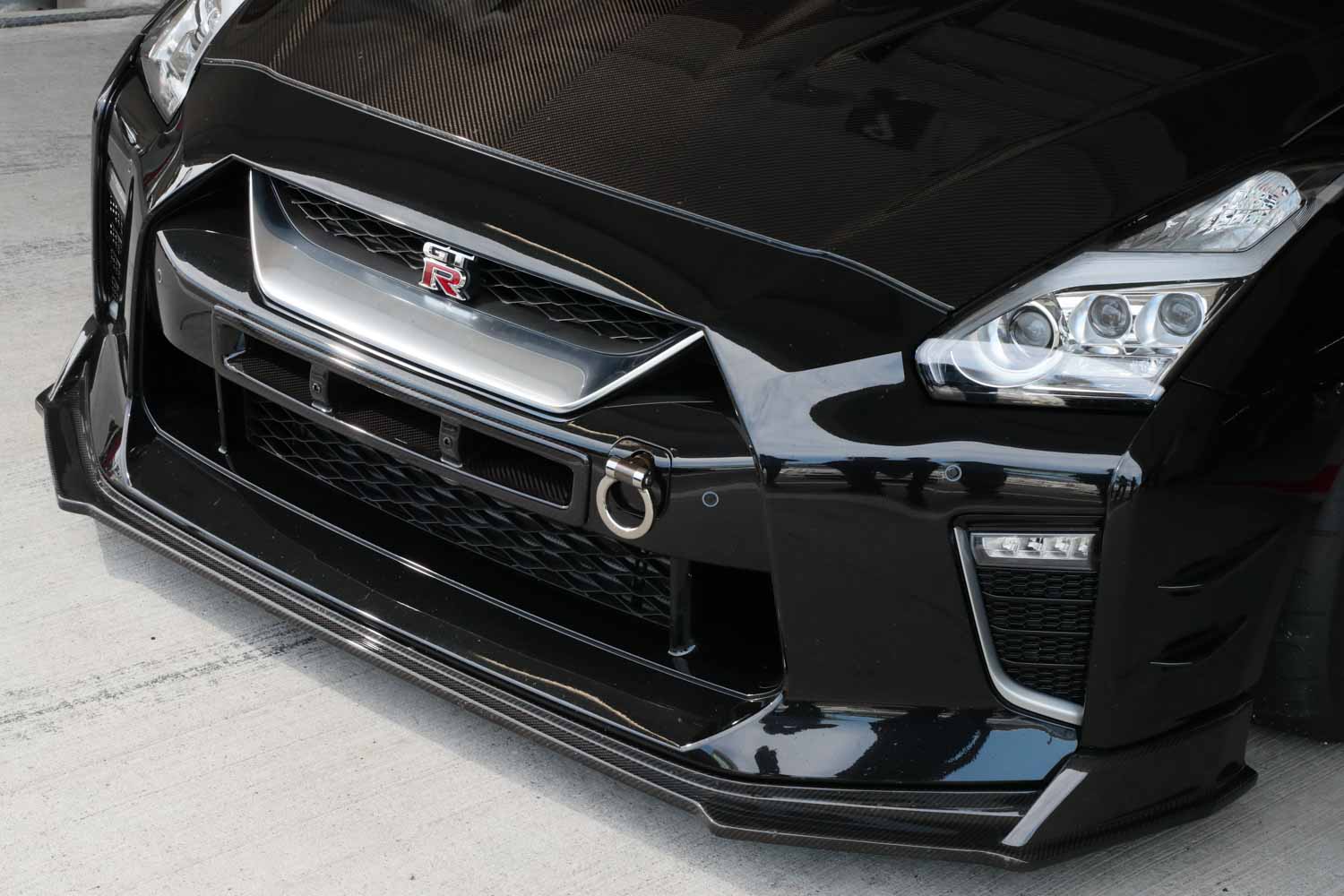 売り物のR35を1週間でブーストアップ。670馬力で鈴鹿を走る | AUTO