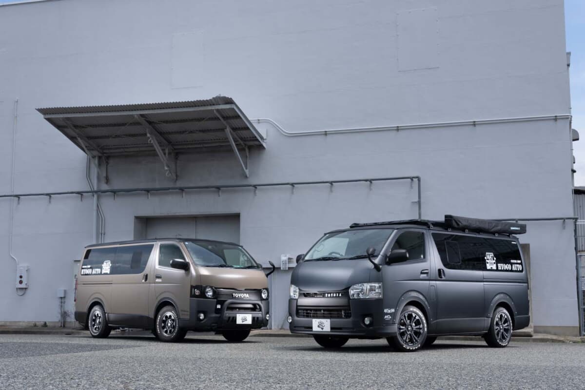 商用車っぽさが消える輸入車カラー全塗装。車中泊も快適なトヨタ